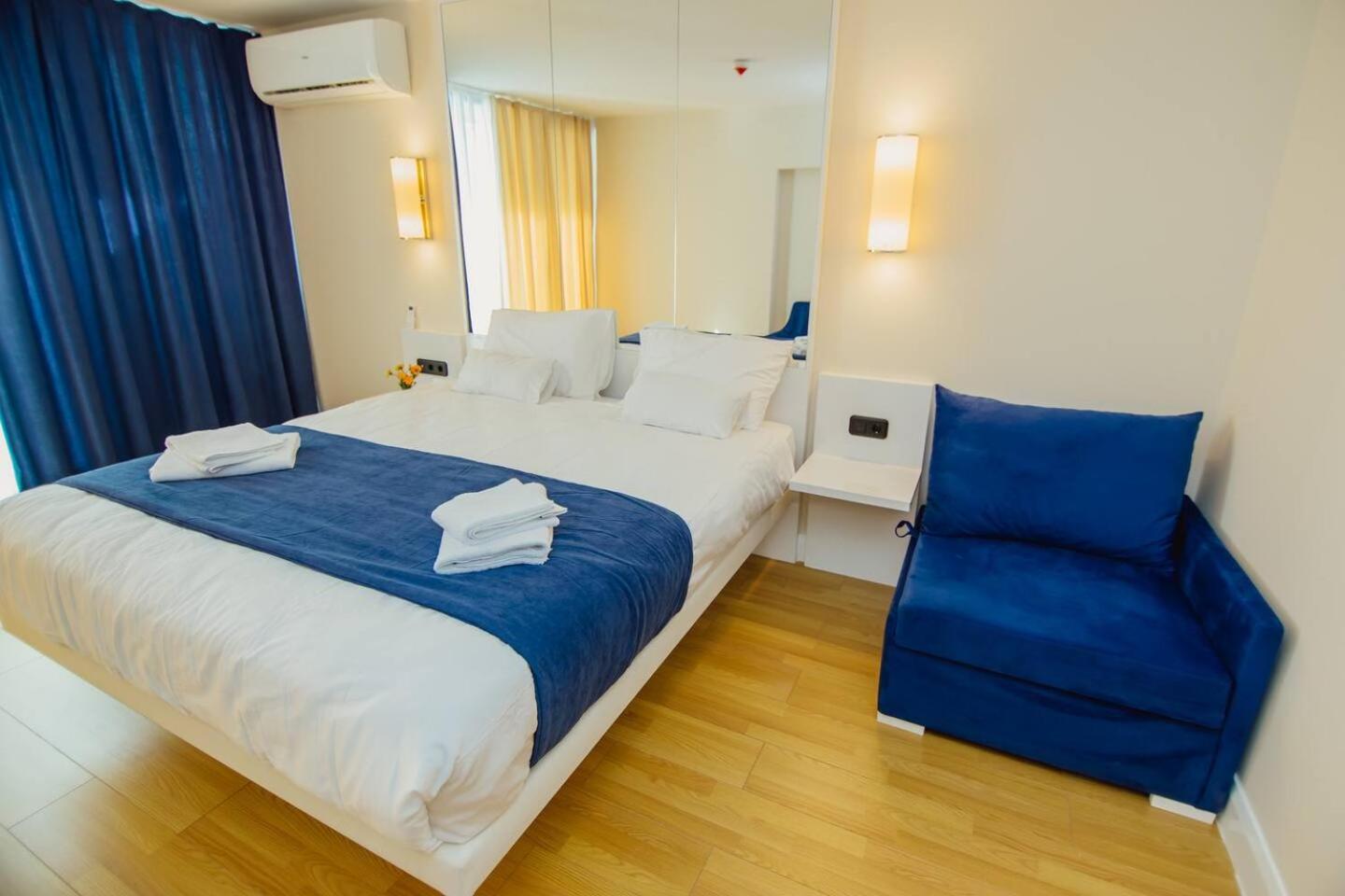Orbi City Block A Floor 10 Room 40 Батуми Екстериор снимка