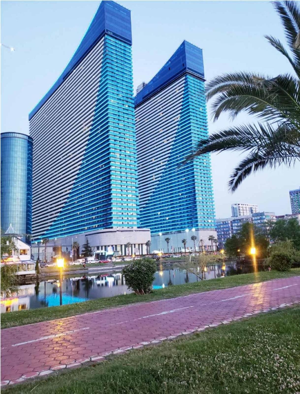Orbi City Block A Floor 10 Room 40 Батуми Екстериор снимка